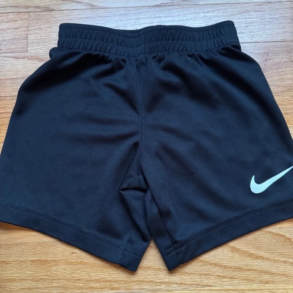 Nike Gray Matching Set Short Sleeve Tee